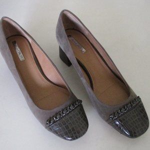 Tahari Monte Womens Gray Suede Croco Toe Cap Pump Shoe NWOB - Size 7M